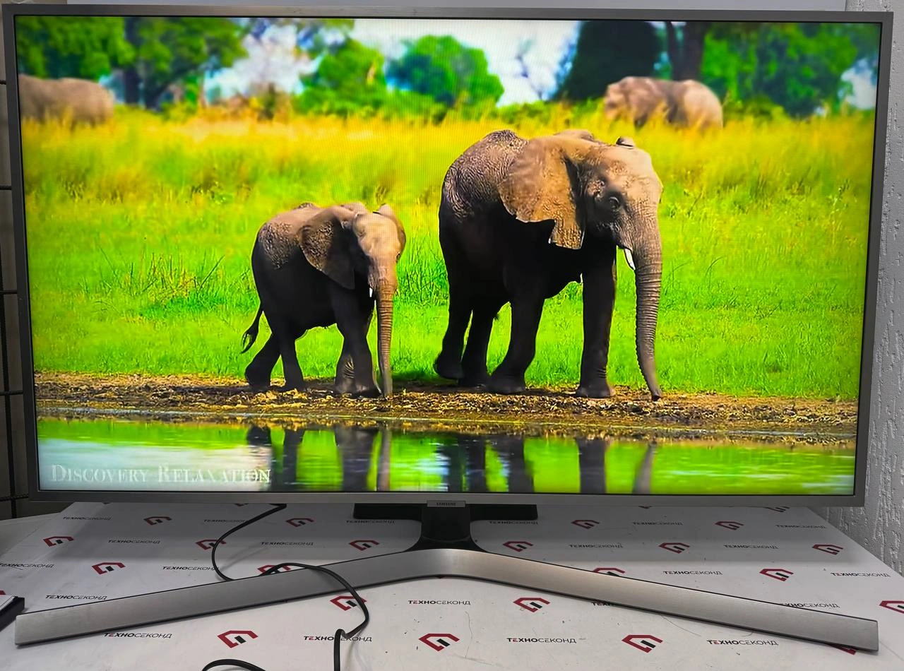 Телевизор Samsung 43 UHD 4K RU7470