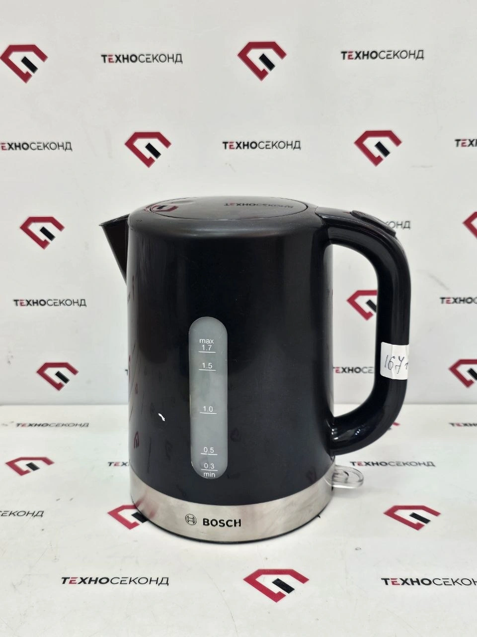 Электрический чайник Bosch TWK7403