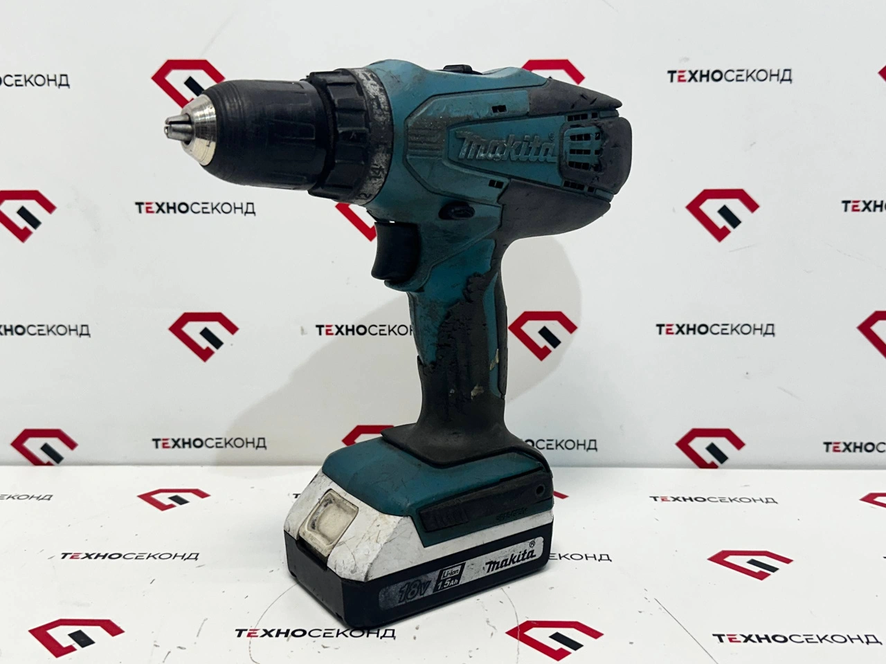 Дрель-шуруповерт Makita DF457DWE