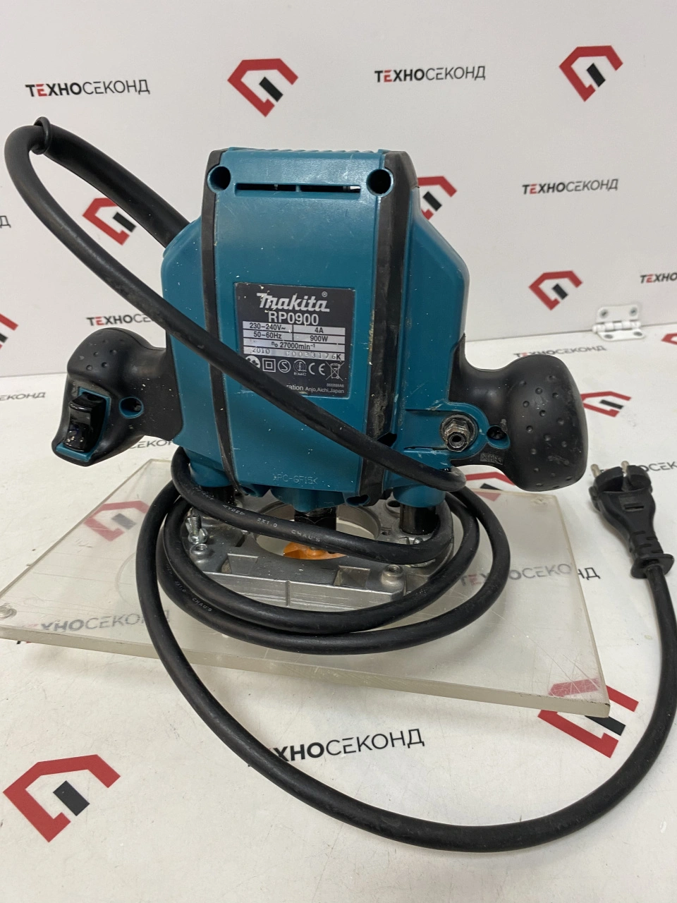 Вертикальный фрезер Makita RP0900