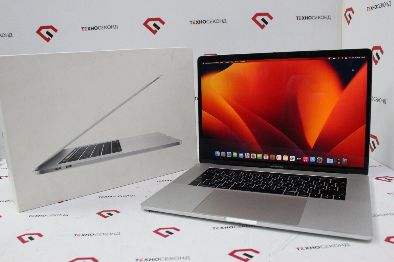 Ноутбук Apple MacBook Pro 15 Touch Bar (2017 год) MPTV2