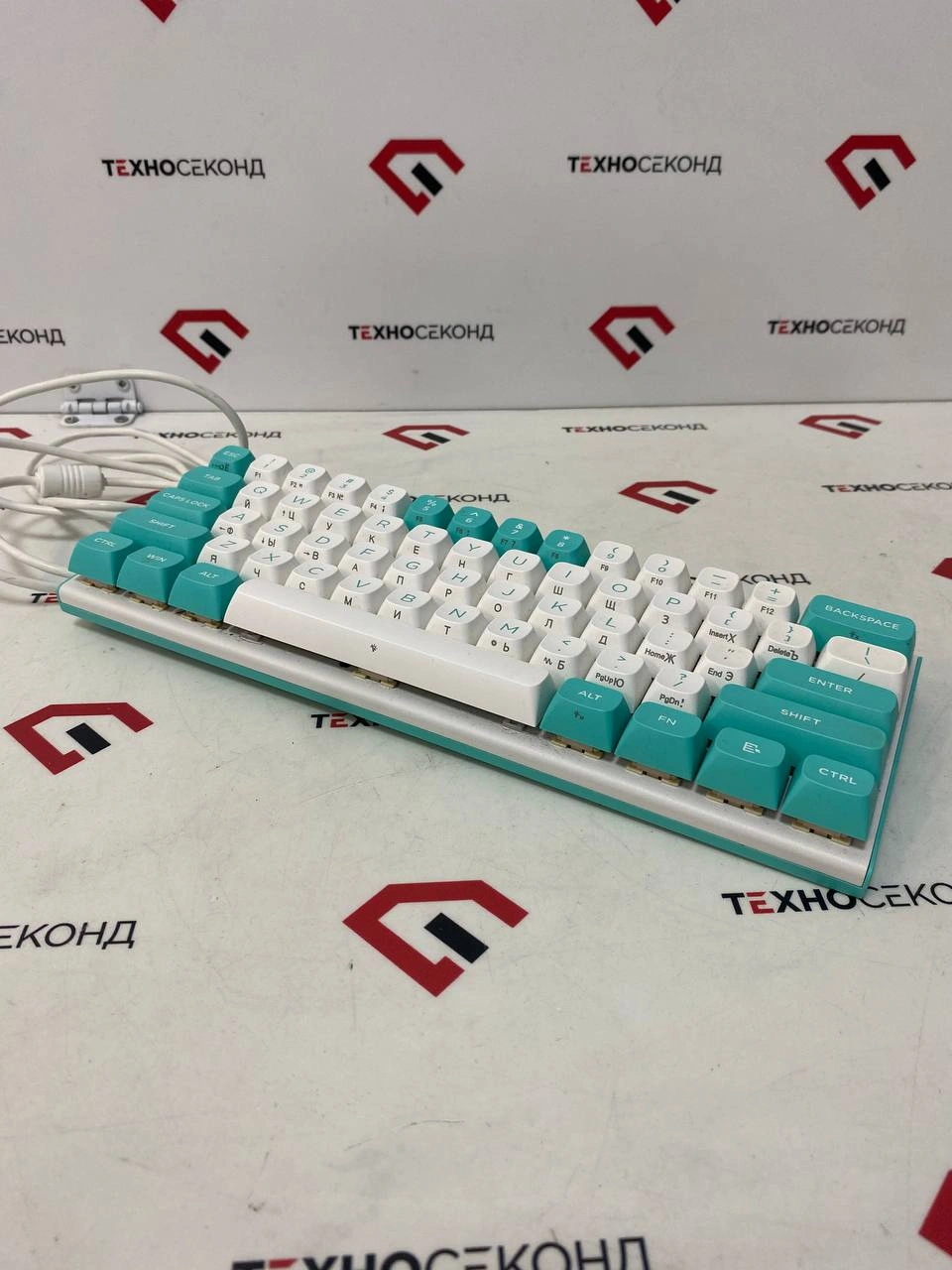 Клавиатура Redragon Fidd K683WB-RGB