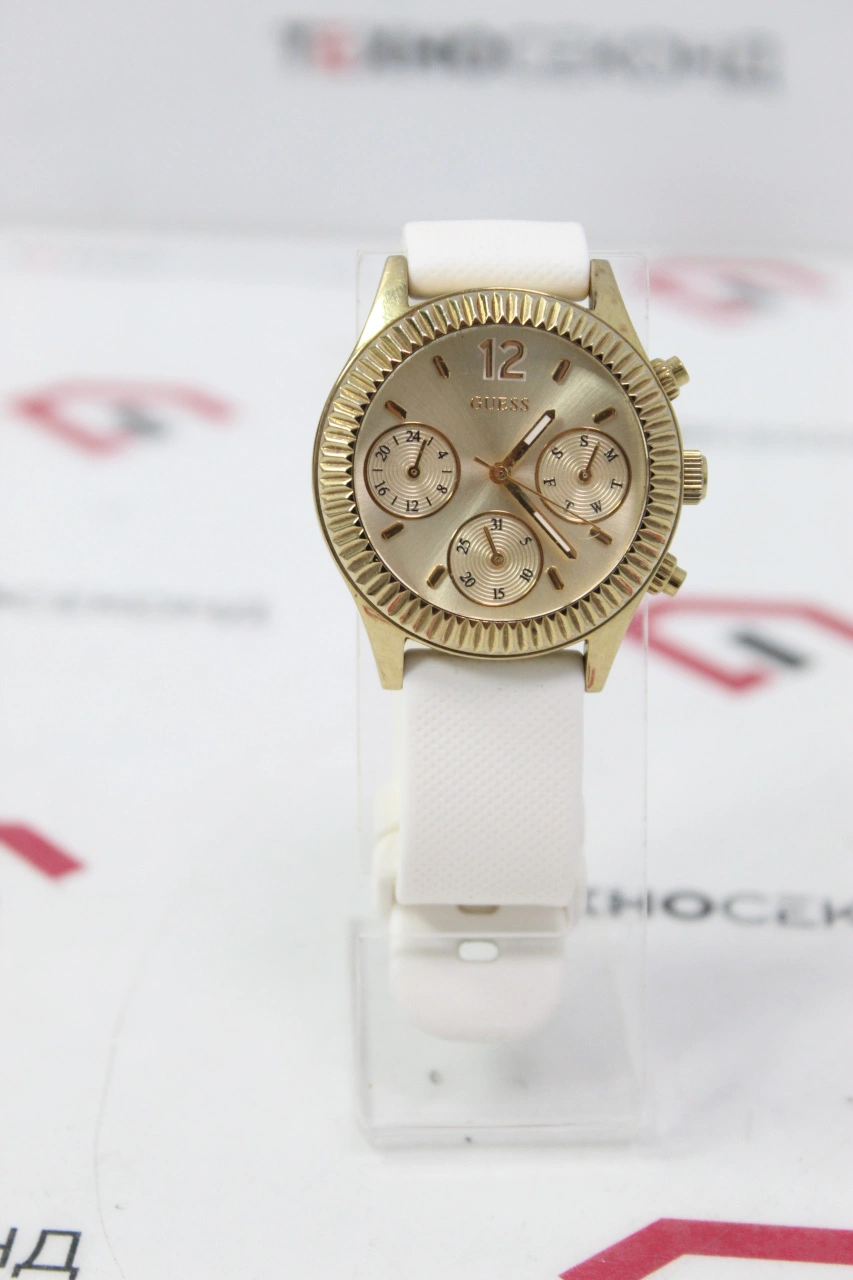 Наручные часы Guess W0324L1
