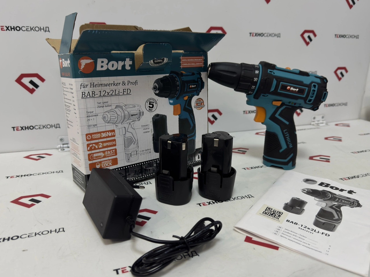 Дрель-шуруповерт Bort BAB-12x2Li-FD