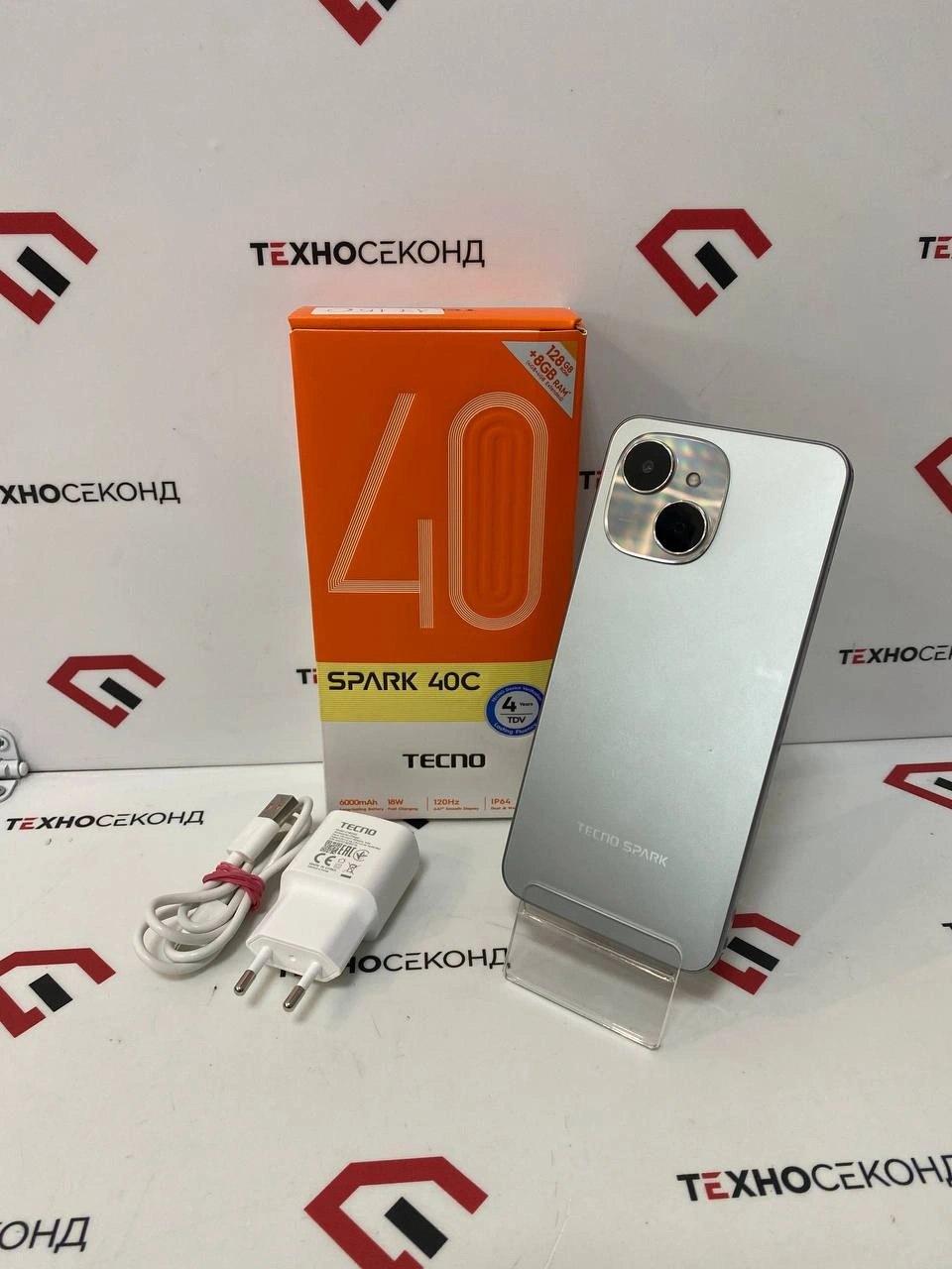 Смартфон Tecno Spark 40C 4GB/128GB