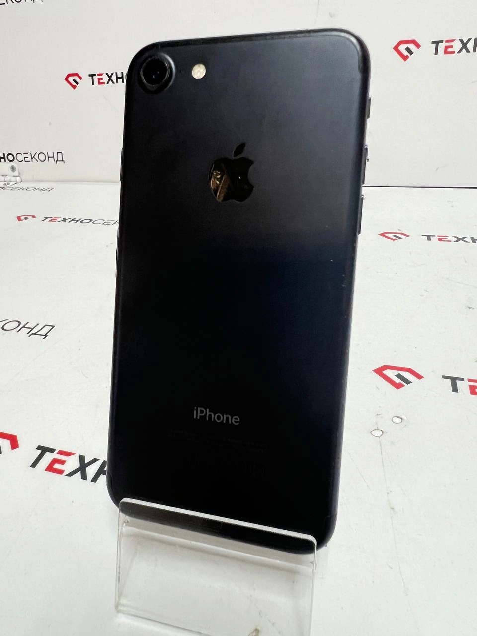 Смартфон Apple iPhone 7 128GB