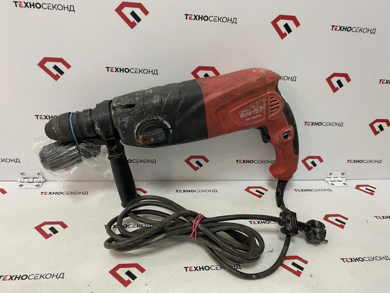 Перфоратор Wortex RH 2427F