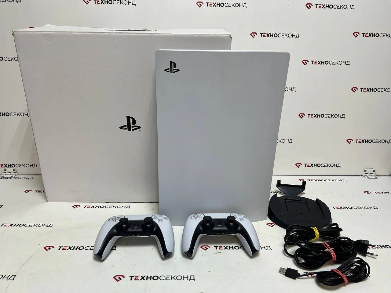 Игровая приставка Sony PlayStation 5 CFI-1216A
