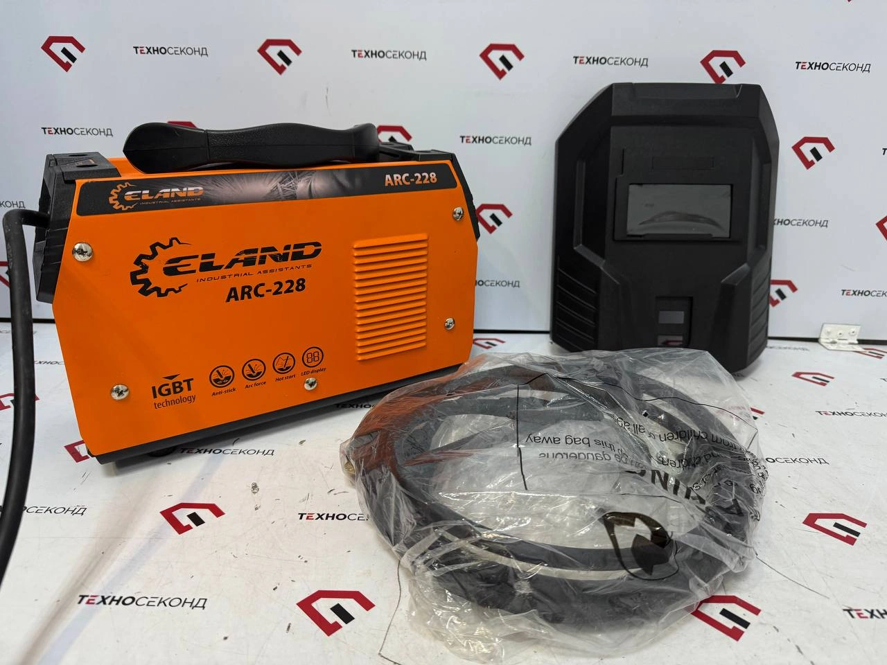 Сварочный инвертор ELAND ARC-228
