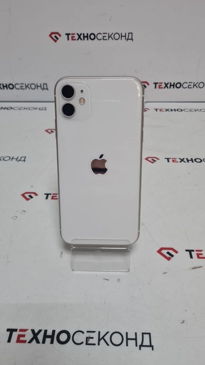 Смартфон Apple iPhone 11 64GB