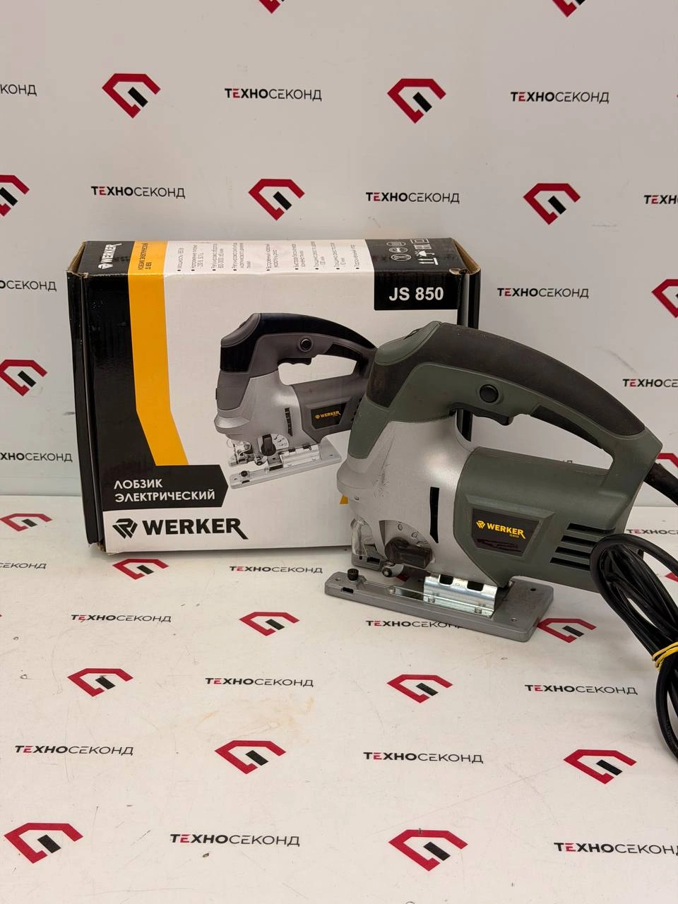 Электролобзик Werker JS 850