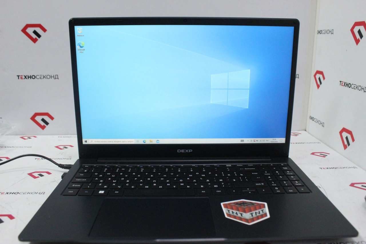 Ноутбук DEXP Aquilon C15-I5W302