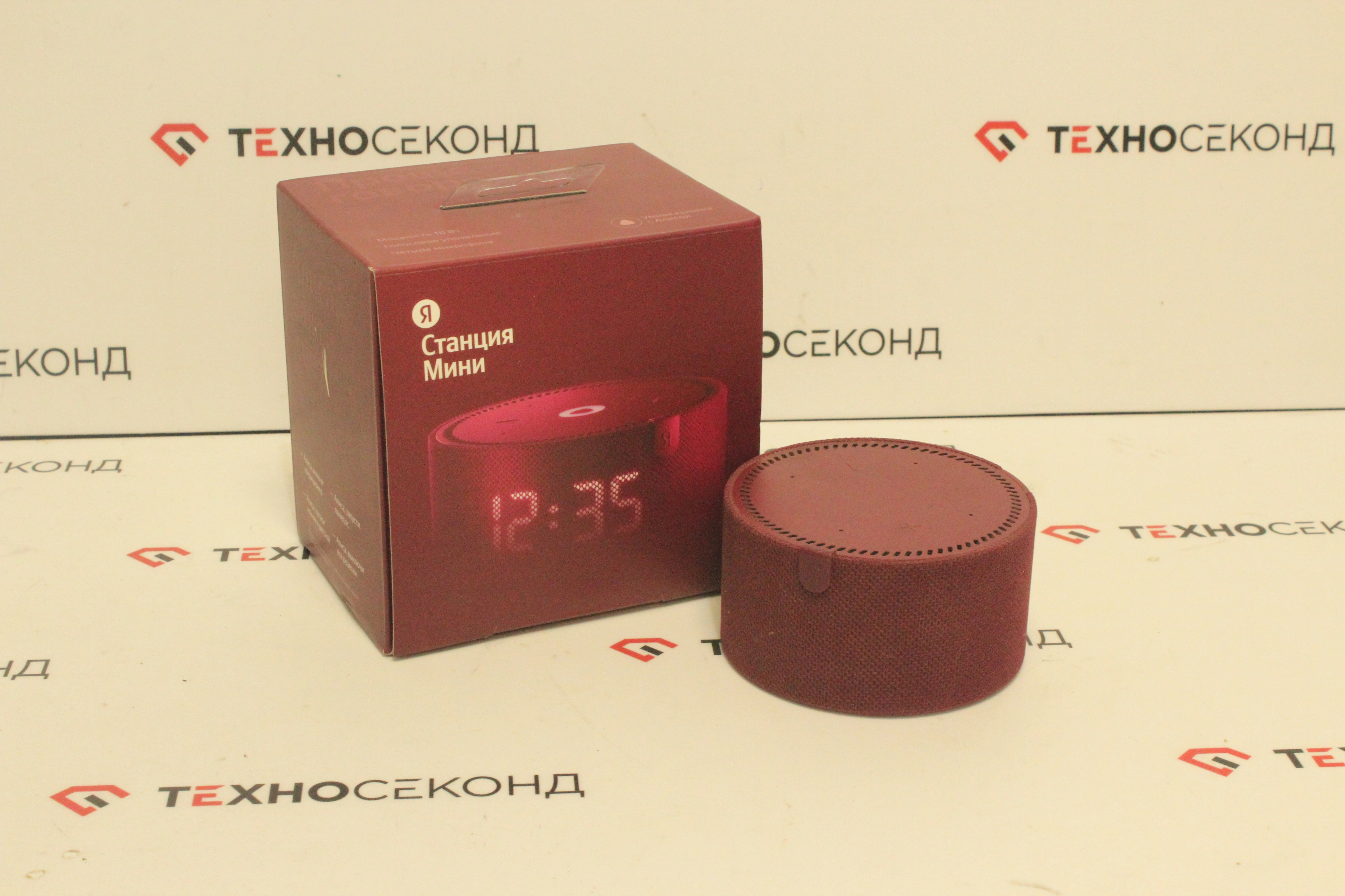Умная колонка Яндекс Станция Мини