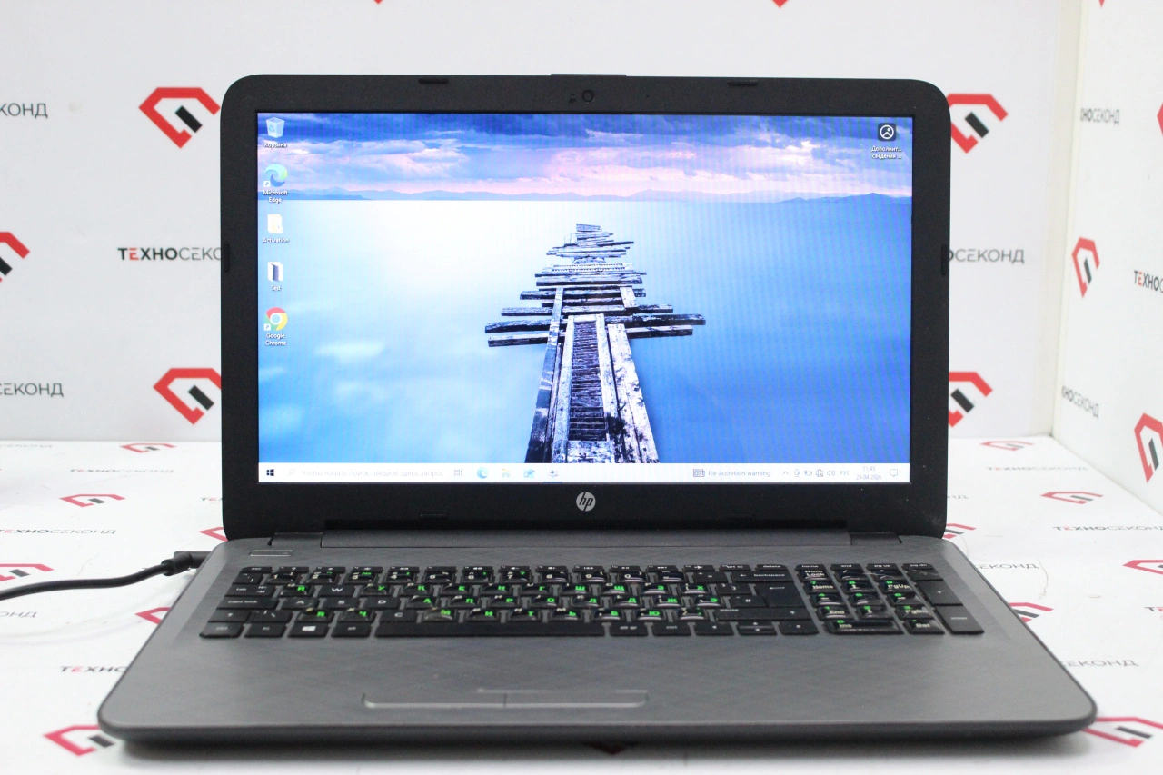 Ноутбук HP Pavilion 15-p284ur
