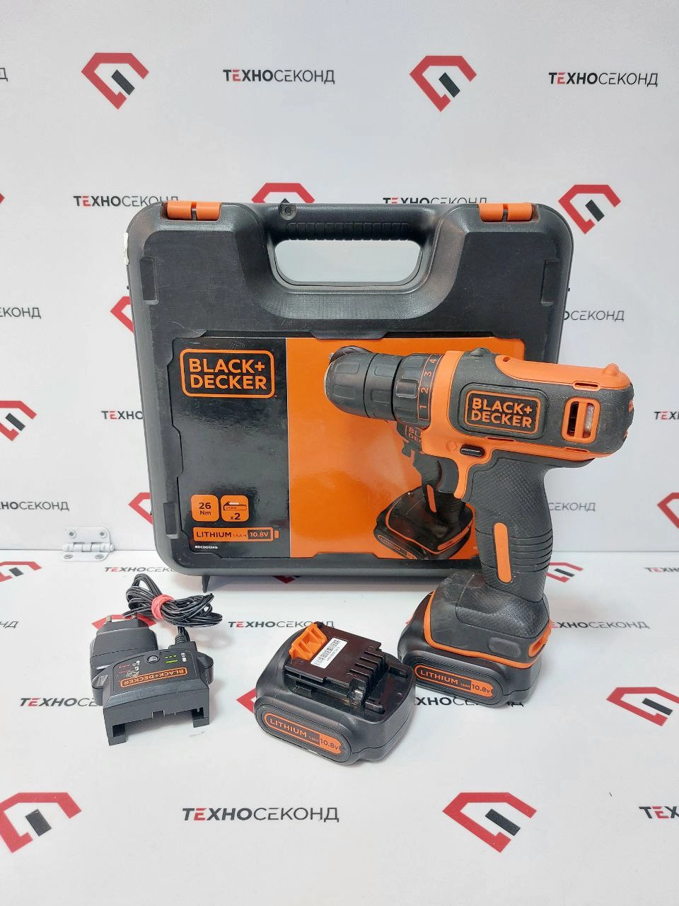 Дрель-шуруповерт аккумуляторная Black & Decker BDCDD12K1B