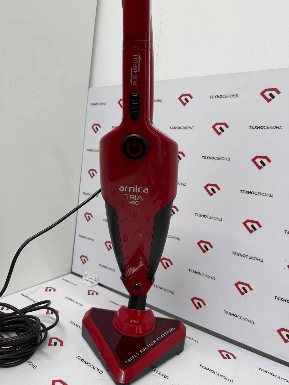 Пылесос Arnica Tria Pro (красный)