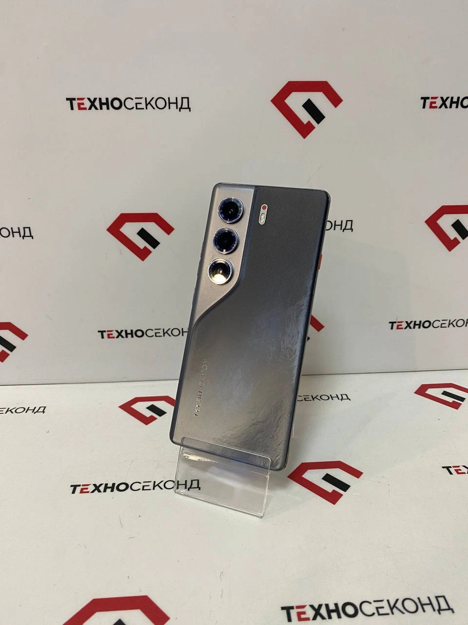 Смартфон Tecno Camon 40 Pro  8GB/256GB 