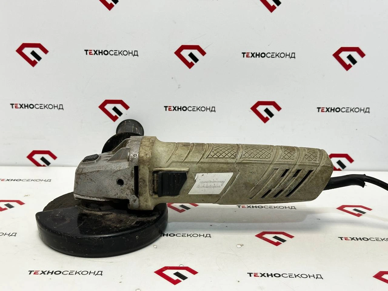 Угловая шлифмашина Werker AG 900