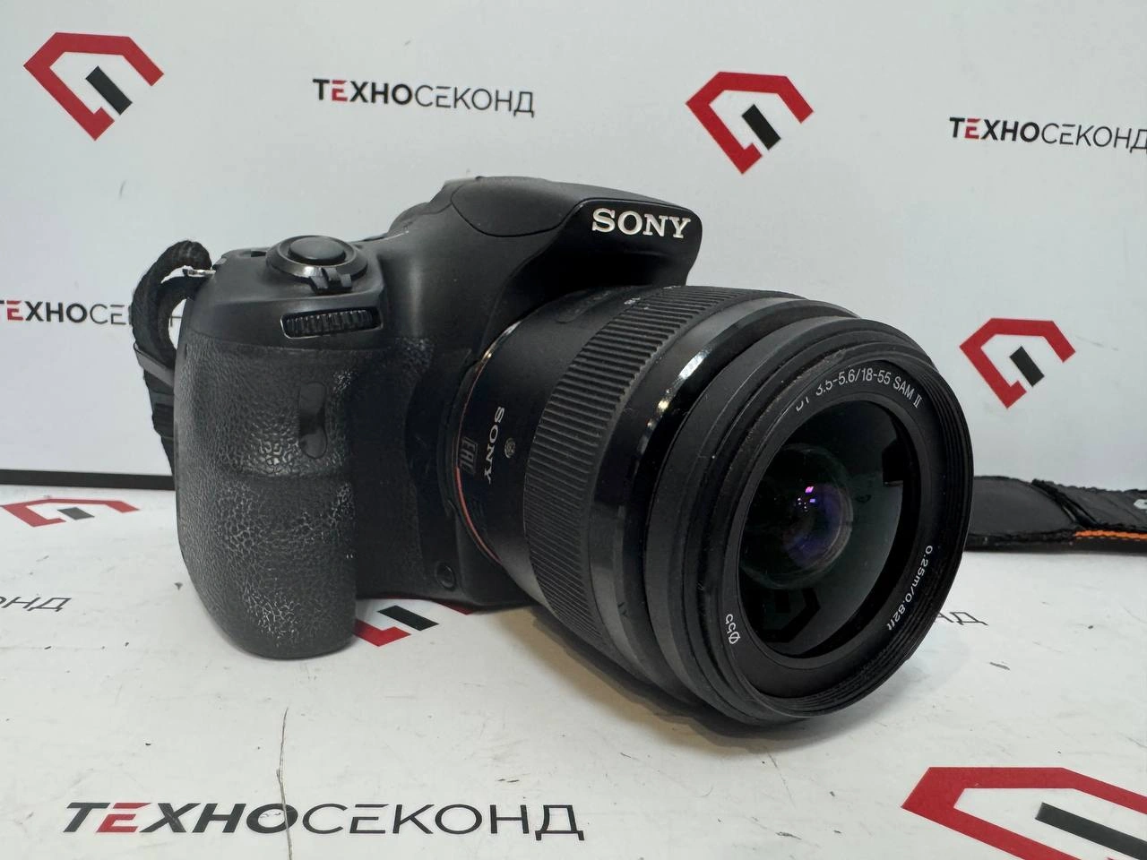 Зеркальный фотоаппарат Sony Alpha SLT-A58, объектив 3.5-5.6\18-55