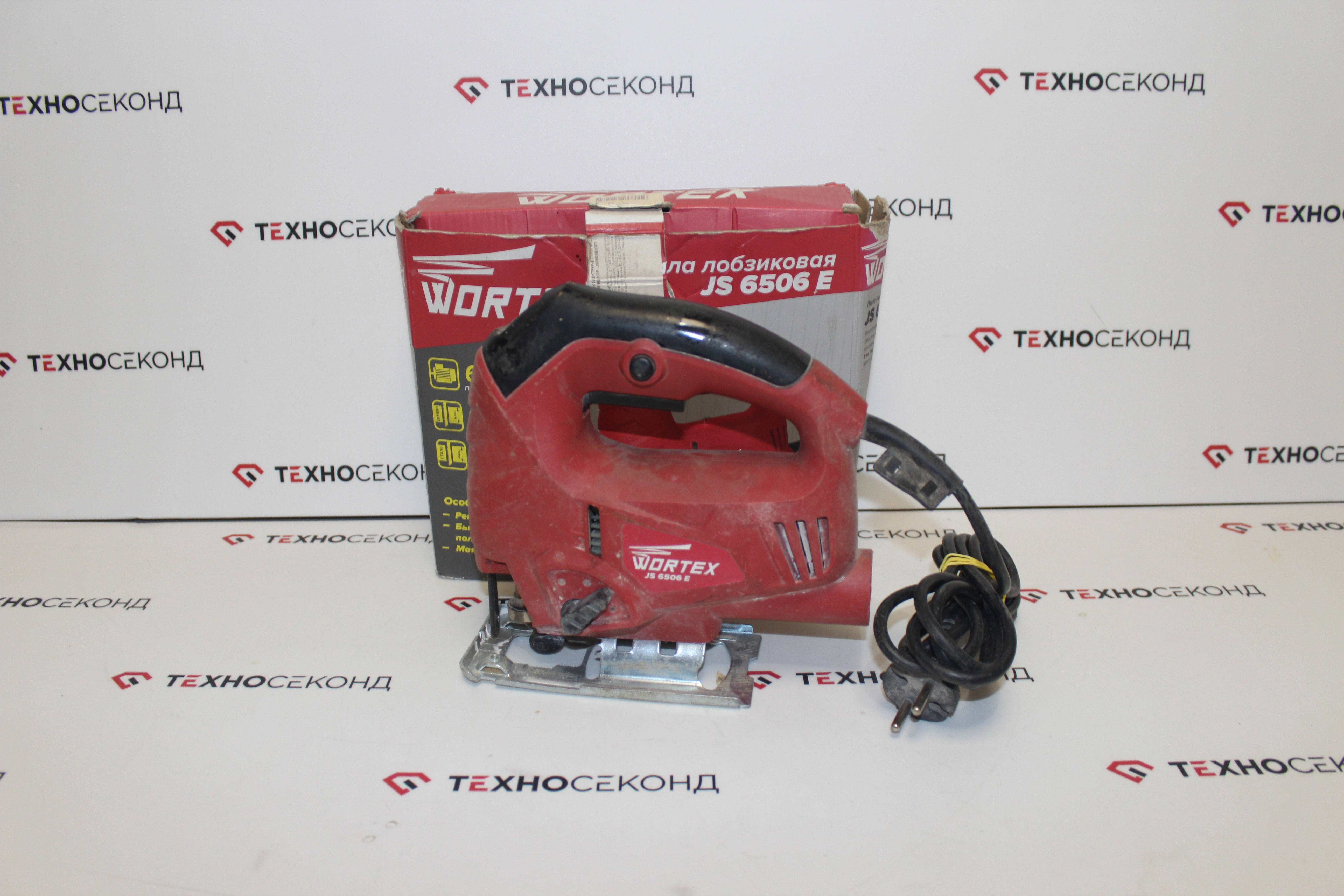 Электролобзик Wortex JS 6506-2 E