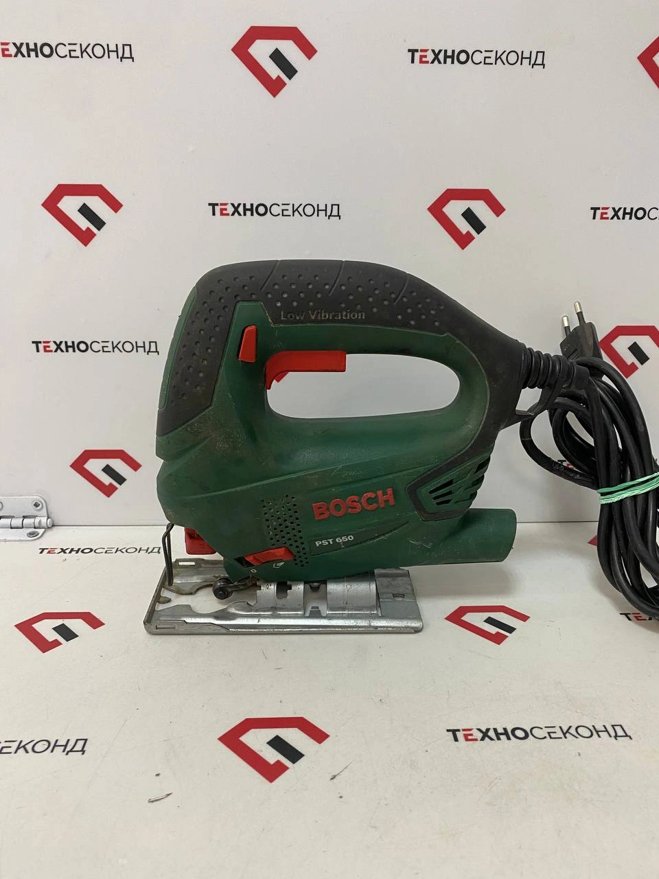 электролобзик Bosch PST 650