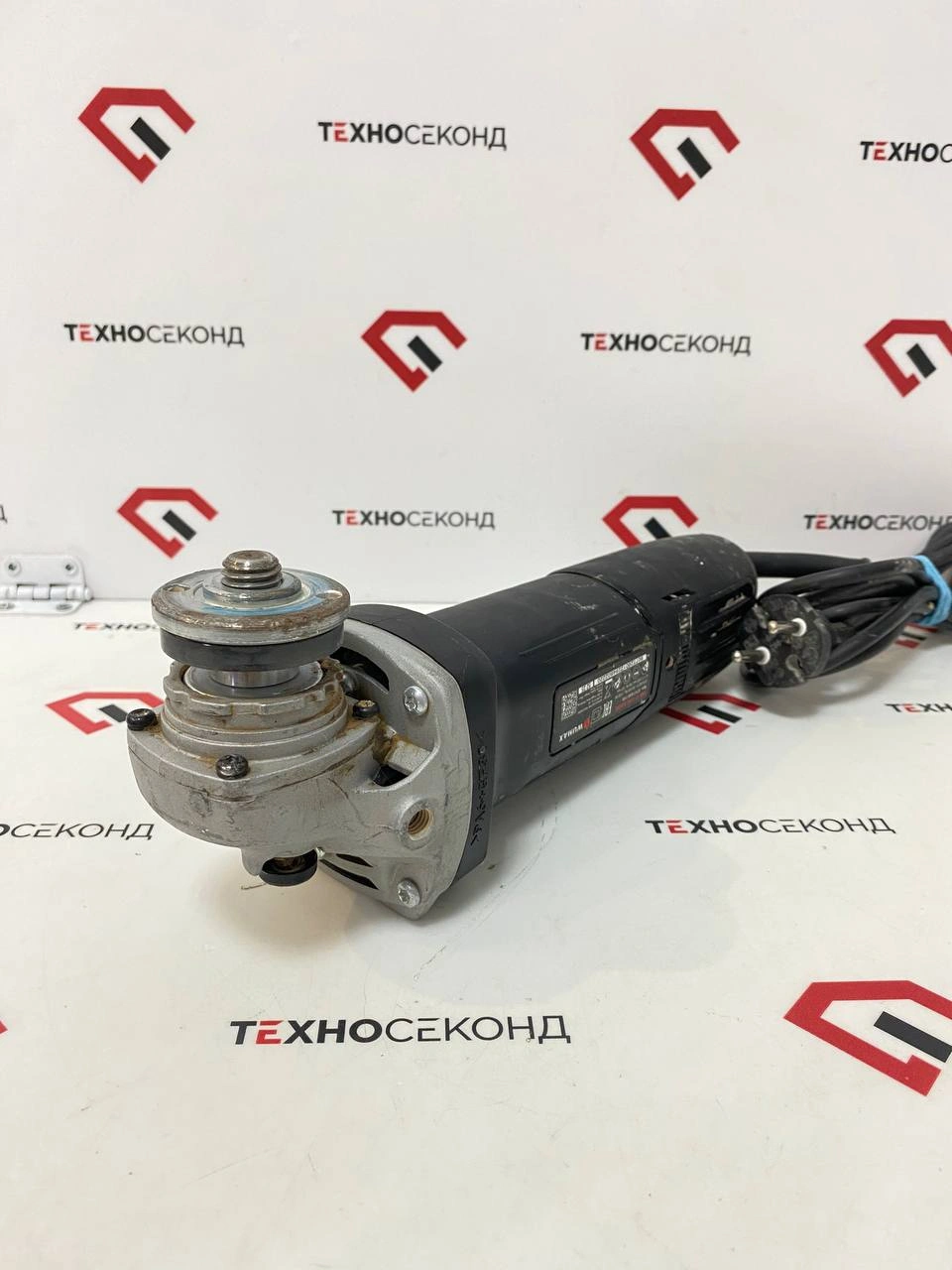 Угловая шлифмашина Wumax EWS 11-125C Classic 5717034110