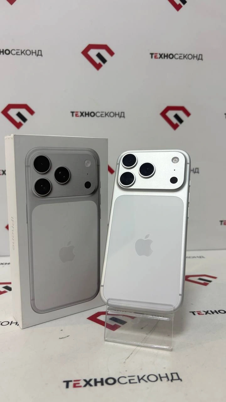 Телефон Apple iPhone 17 Pro 256GB