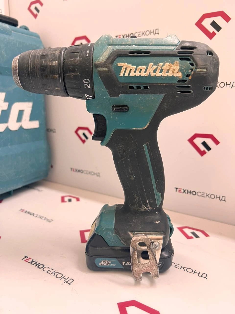 Дрель-шуруповерт Makita DF333DWYE (с 2-мя АКБ, кейс)