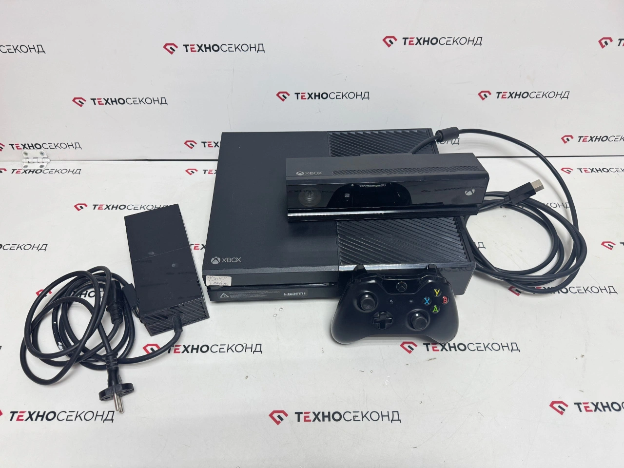 Игровая приставка Microsoft Xbox One 500GB