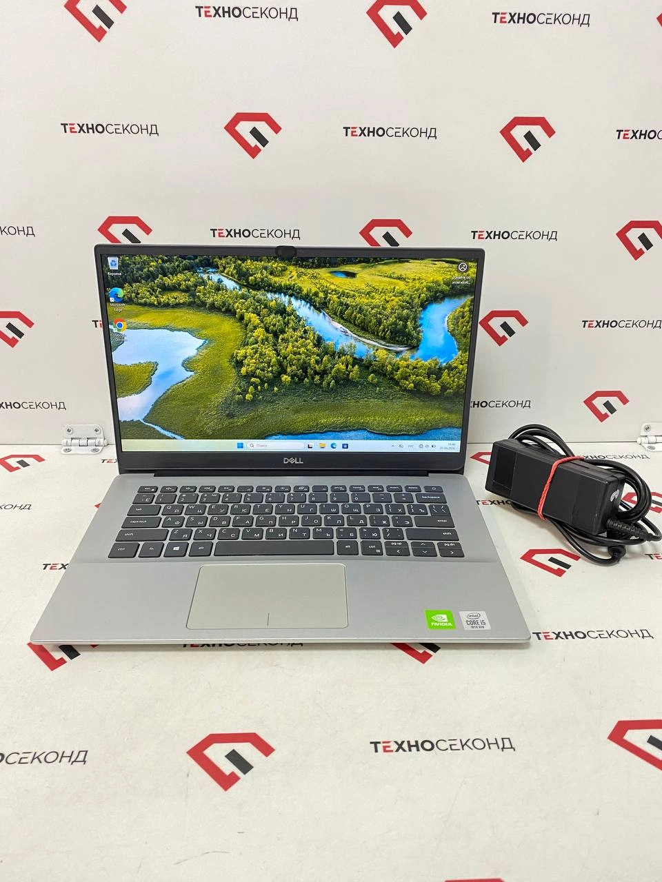 Ноутбук Dell Inspiron 14 5490-8382