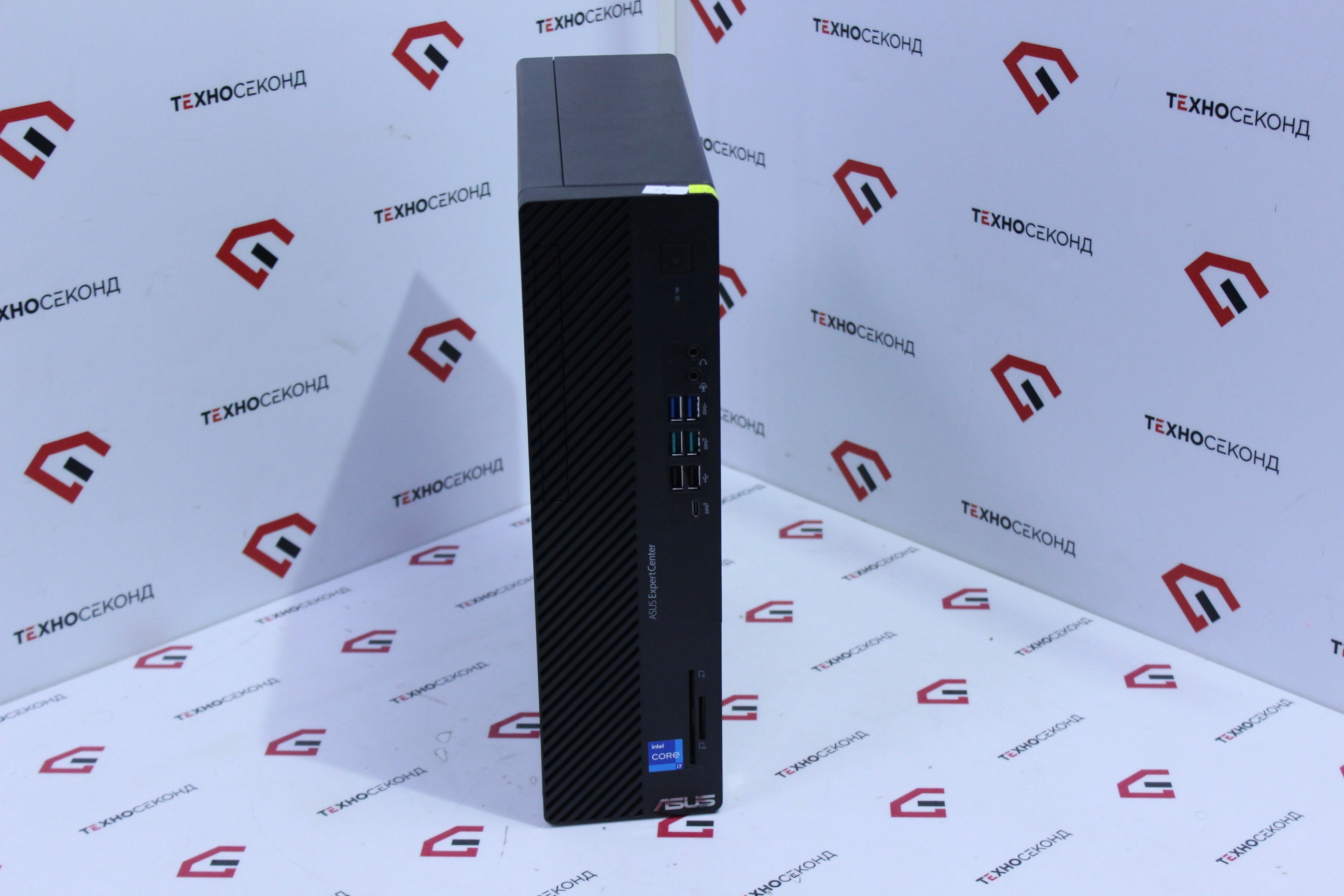 Компактный компьютер ASUS ExpertCenter D7 SFF D700SD-712700126X