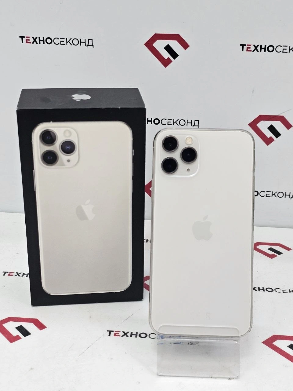 Смартфон Apple iPhone 11 Pro 64GB