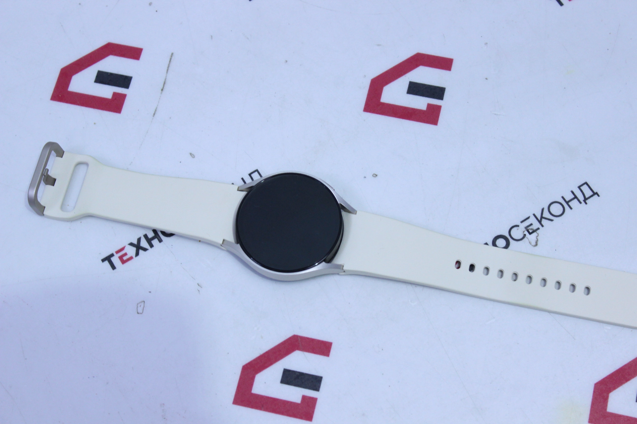 Умные часы Samsung Galaxy Watch6 Classic 43 мм 