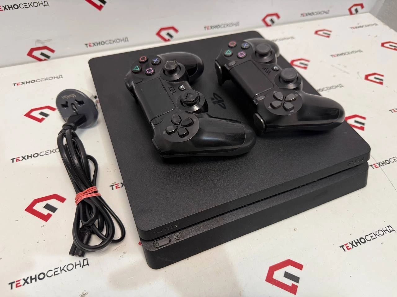 Игровая приставка Sony PlayStation 4 Slim 1TB