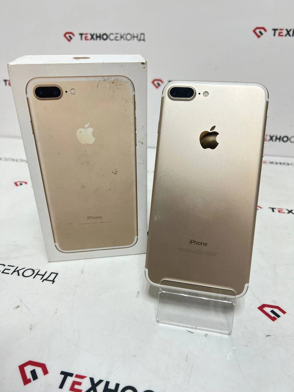 Смартфон Apple iPhone 7 Plus 128GB