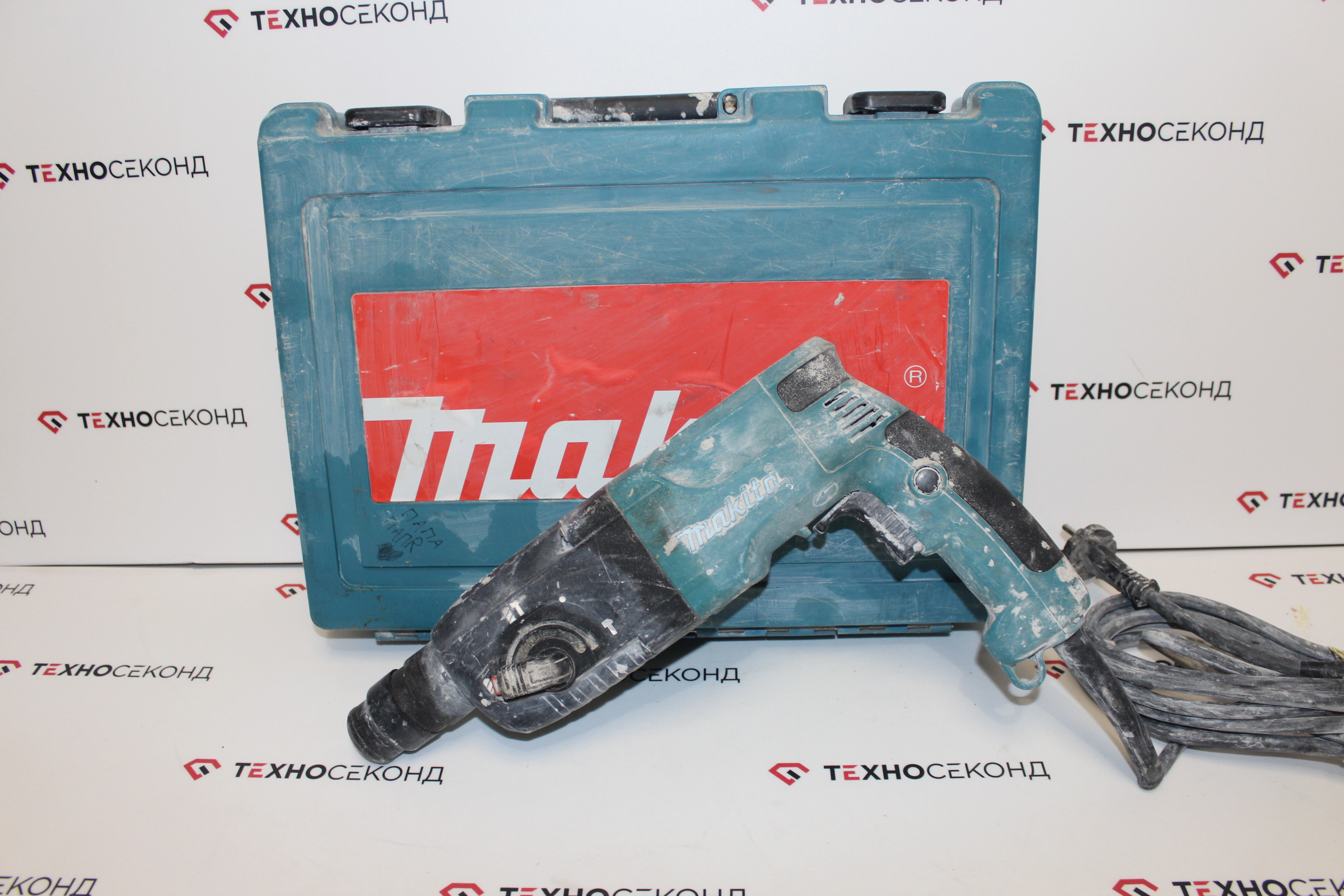 Перфоратор Makita HR 2450