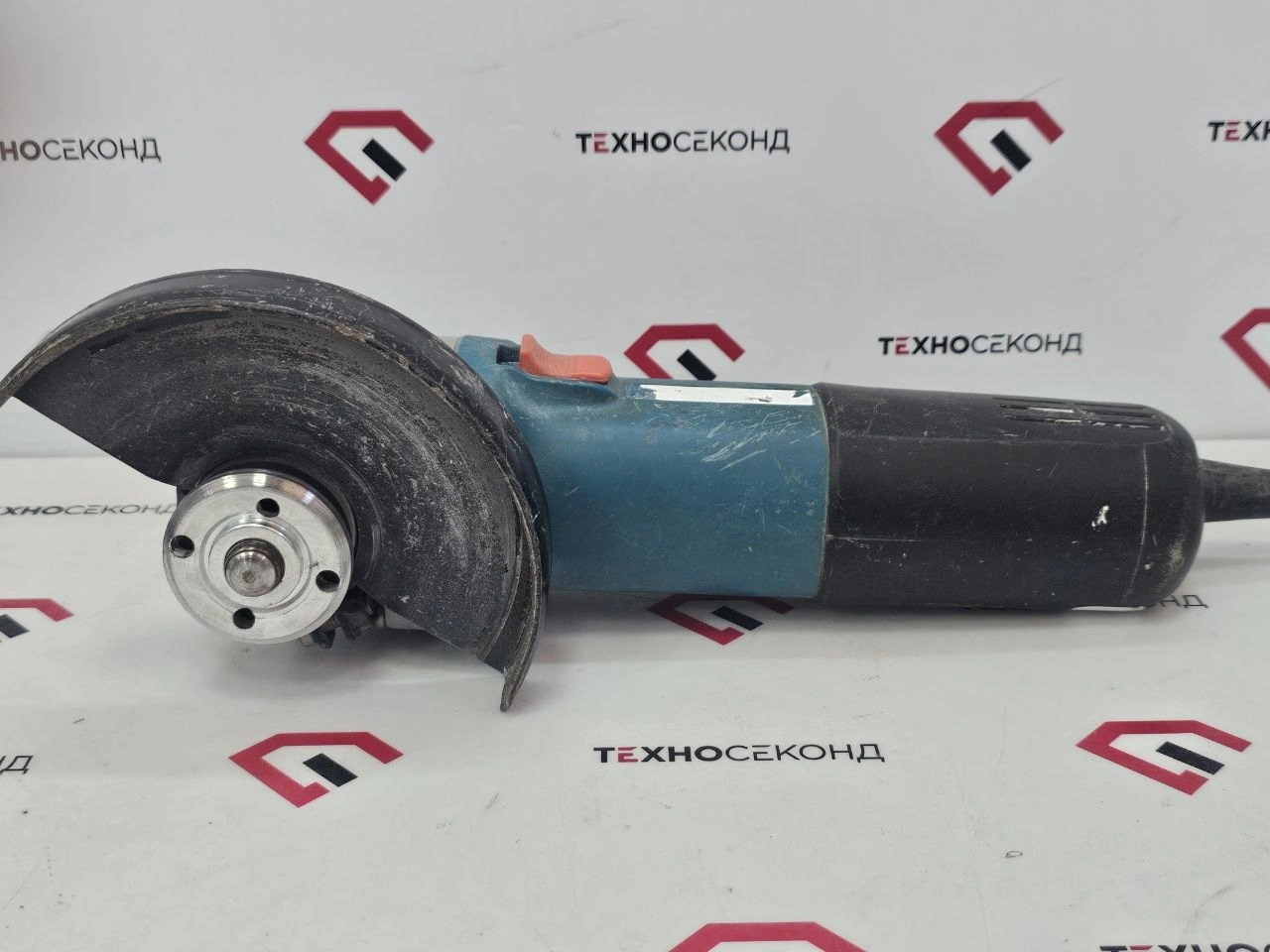 Угловая шлифмашина Makita (без модели)