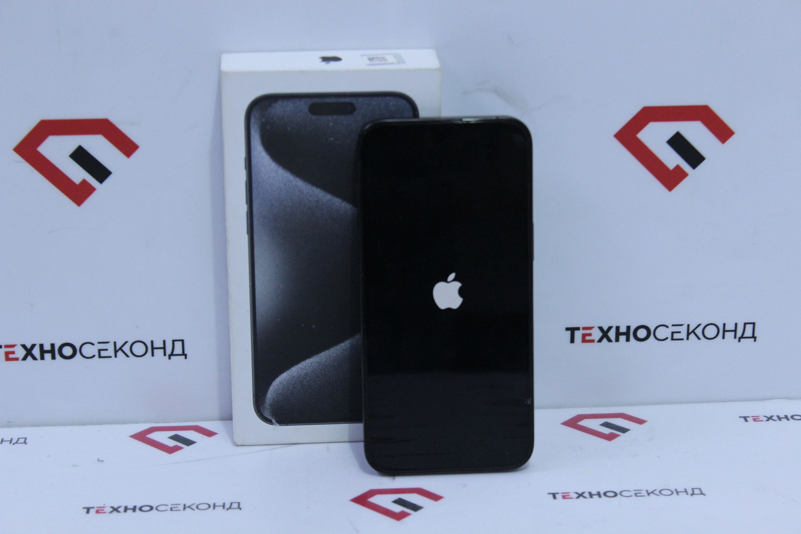 Смартфон Apple iPhone 15 Pro Max 256GB