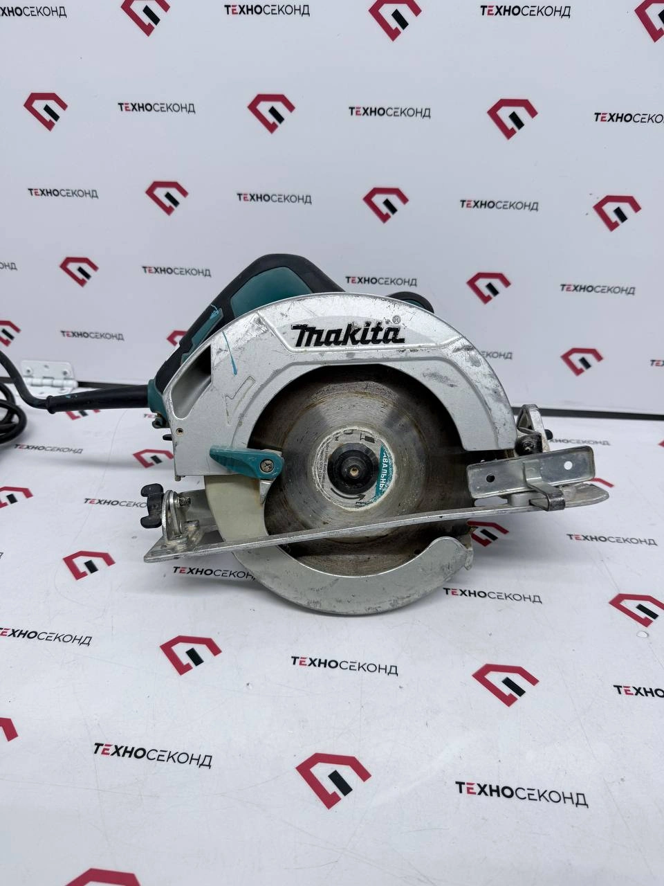 Дисковая (циркулярная) пила Makita HS7601