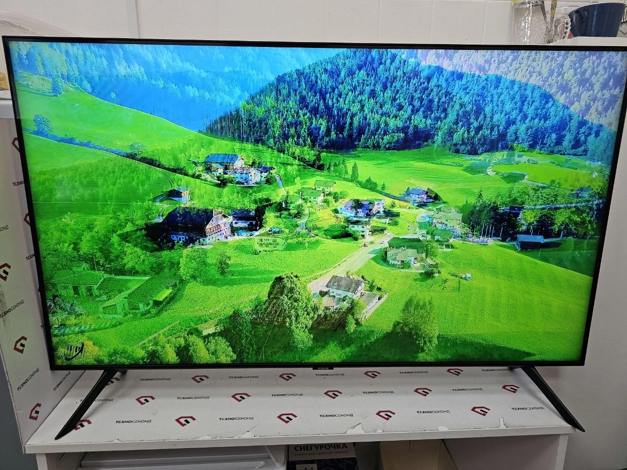 Телевизор Samsung QE50Q67TAU