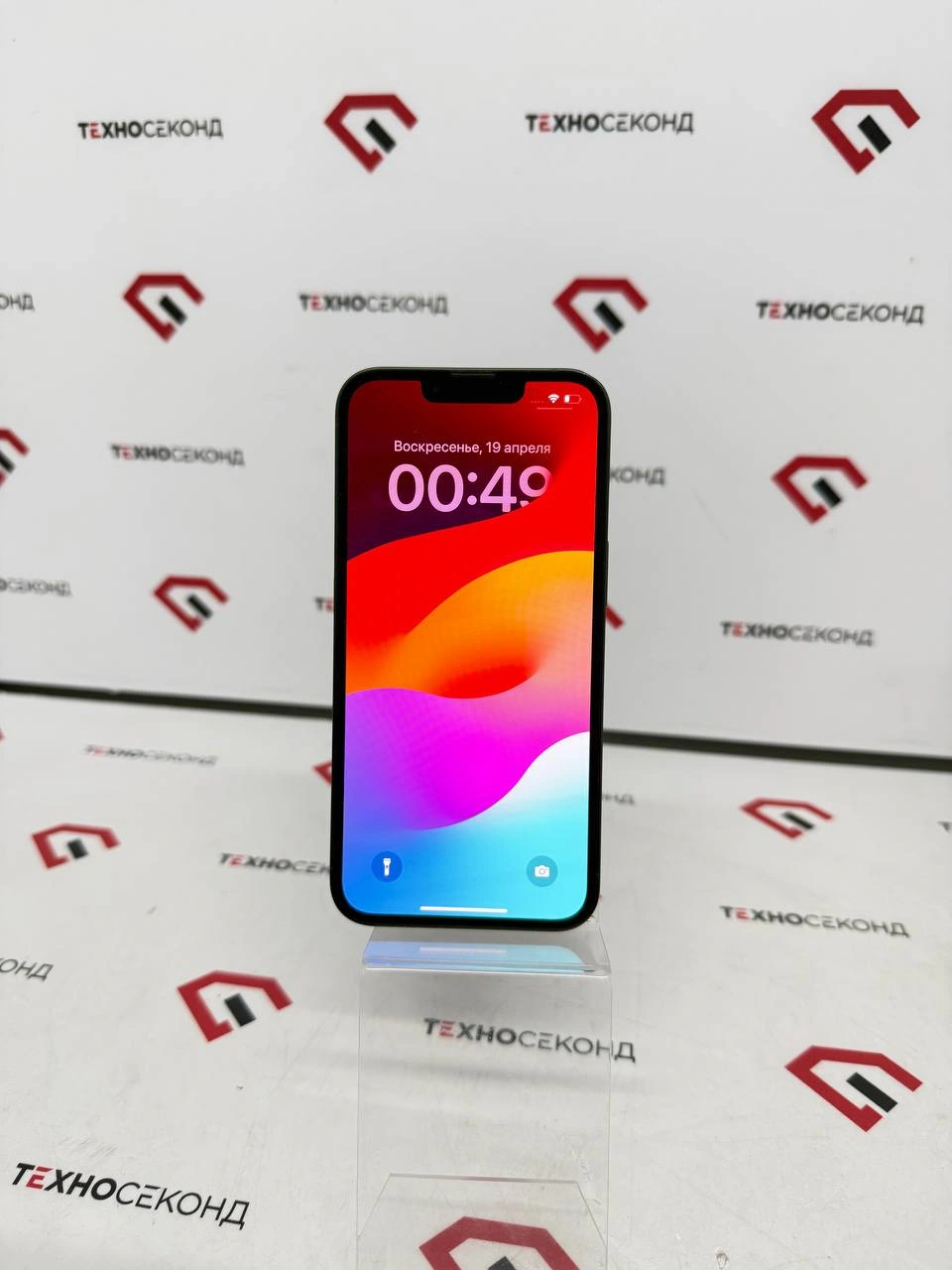 Телефон Apple iPhone 13 128GB