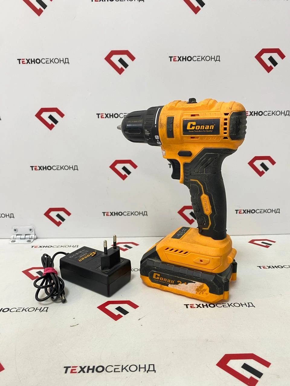 Дрель-шуруповерт Conan COLI0821B