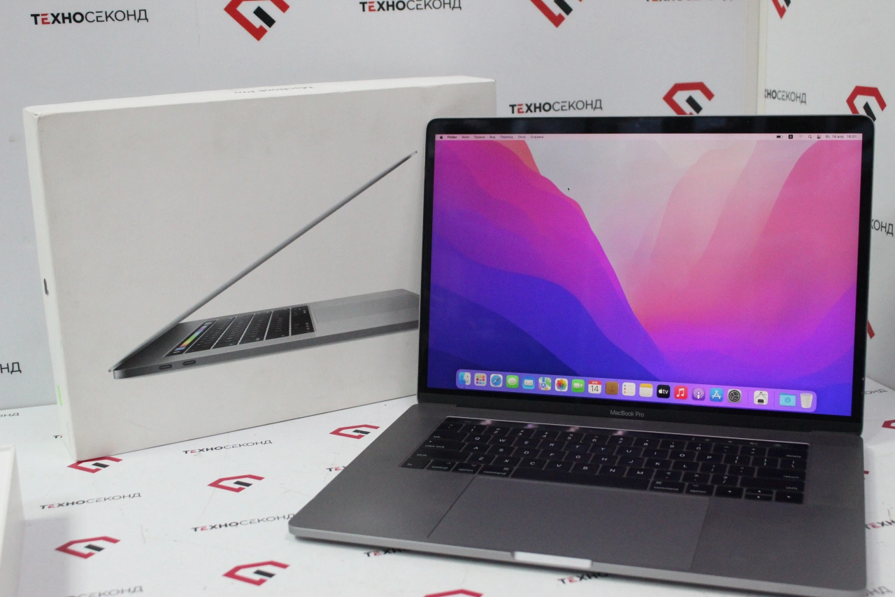 Ноутбук Apple MacBook Pro 15 Touch Bar (2016 год) (MLH32)