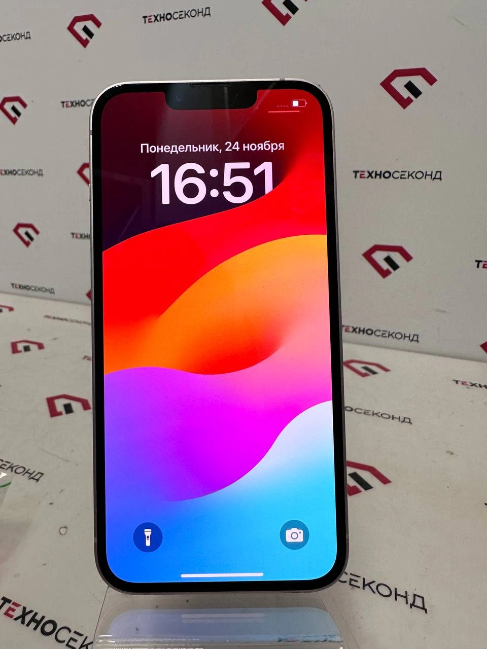 Cмартфон  Apple iPhone 13 128GB 