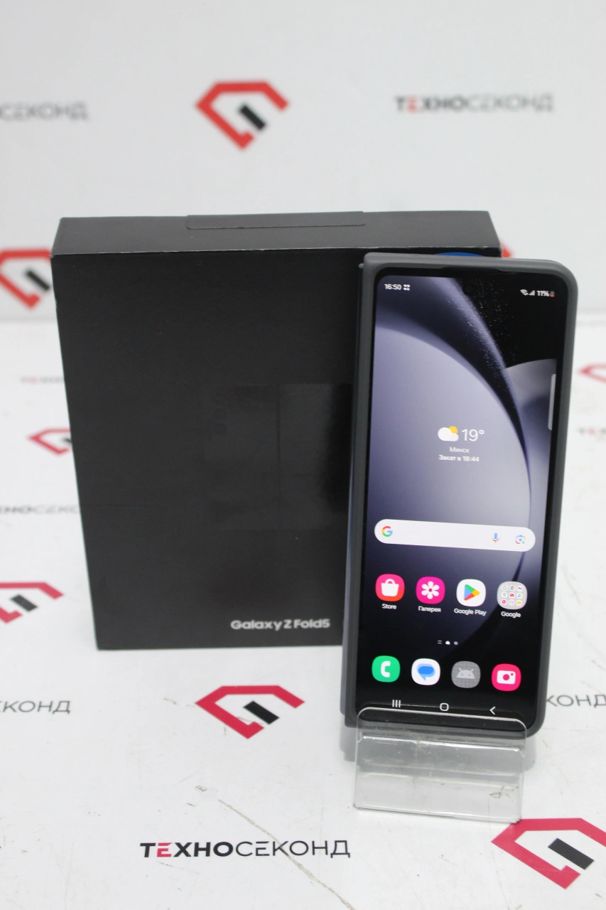 Телефон Samsung Galaxy Z Fold5 SM-F946B/DS 12GB/512GB