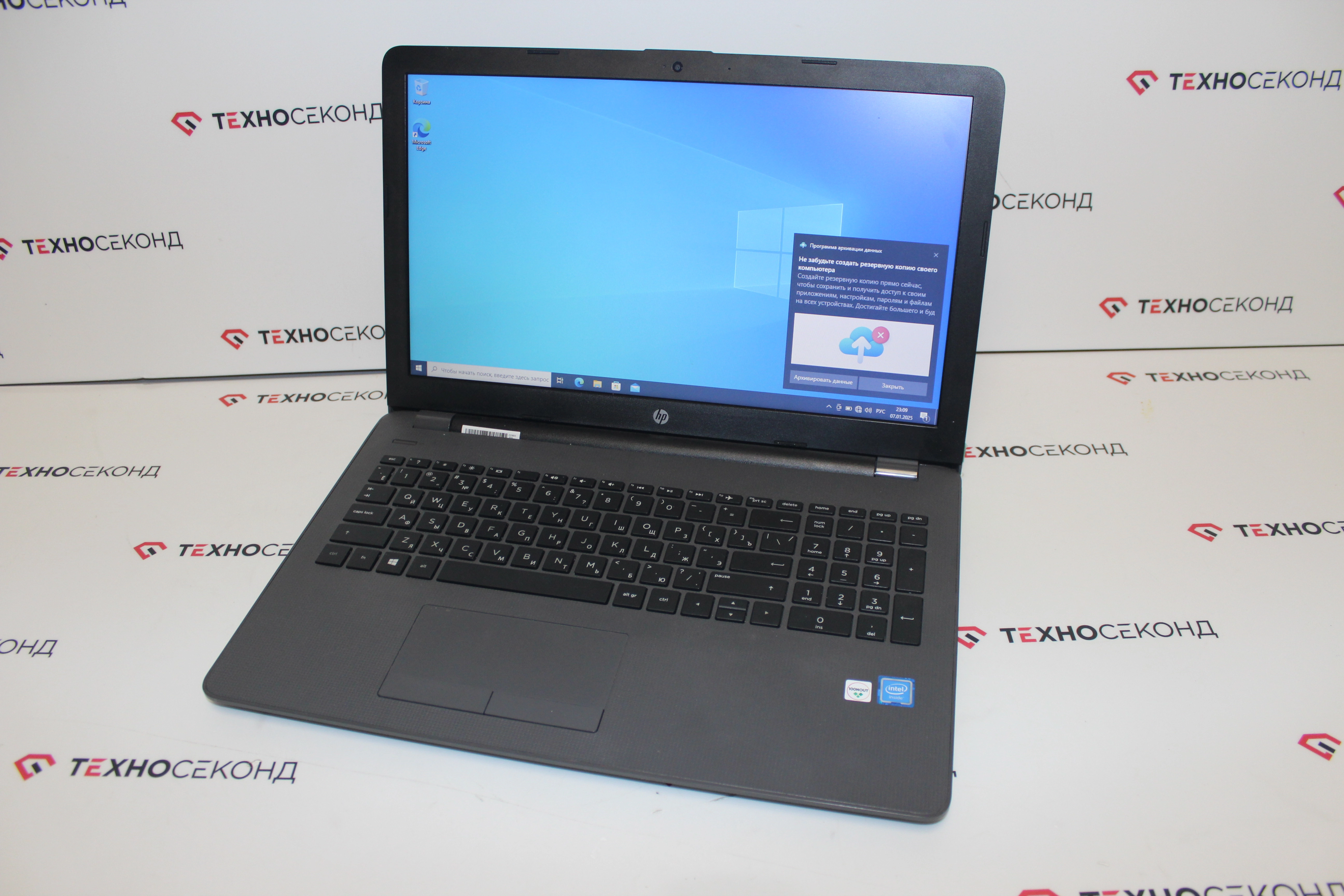 Ноутбук HP 250 G6 [1WY14EA]