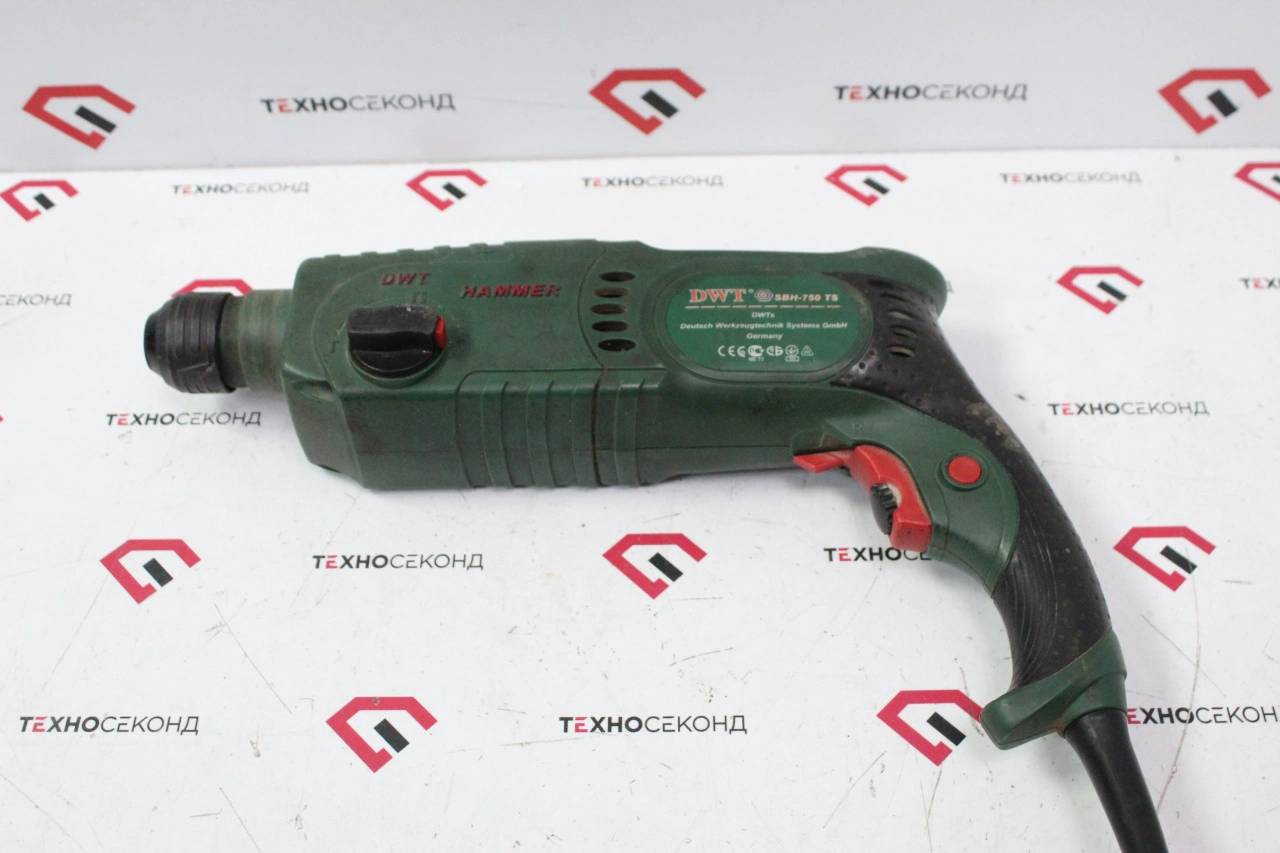 Перфоратор DWT SBH-750 TS