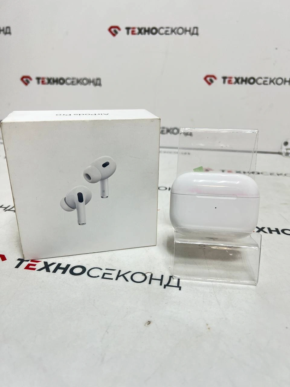Наушники Apple AirPods Pro 2 (с разъемом USB Type-C) 