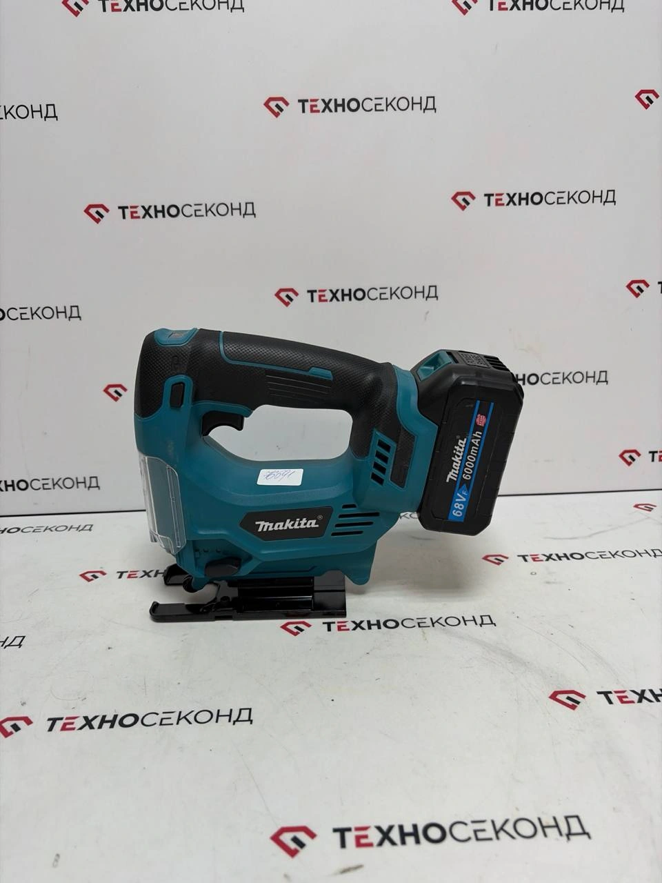 Электролобзик Makita