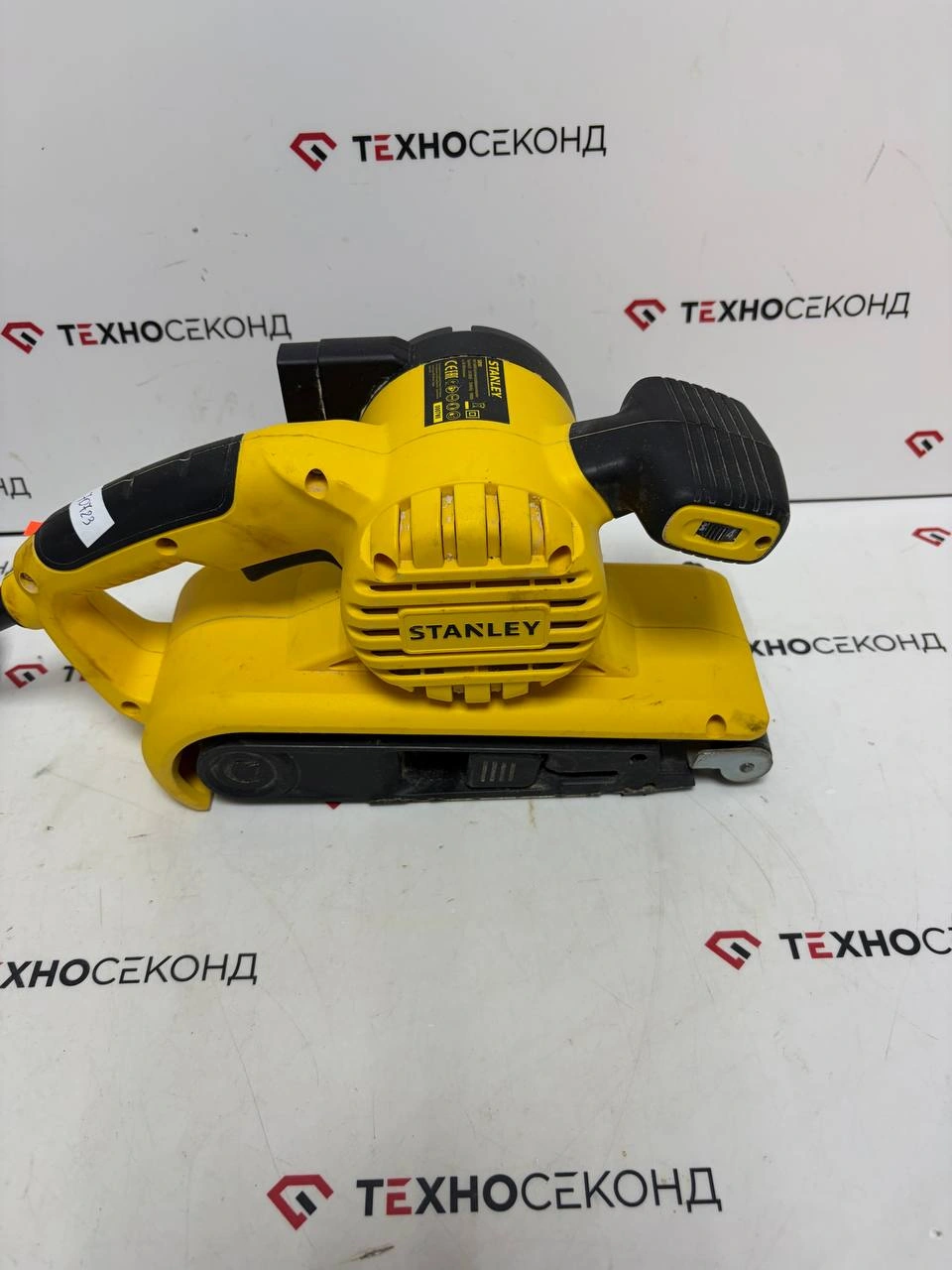 Ленточная шлифмашина Stanley SB90
